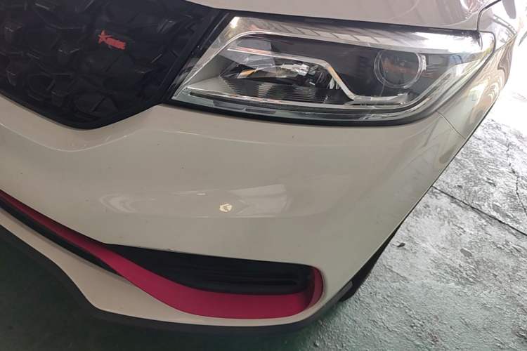Used Dongfeng Fengon 580 2021 Revised ☆ Star Edition 1.5T Automatic Luxury Version Left Front Headlight