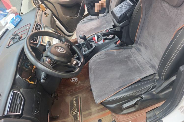 Used Dongfeng Fengon 580 2021 Revised ☆ Star Edition 1.8L Manual Elite Version Left Front Seat