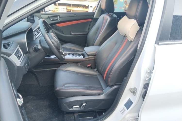 Used Dongfeng Fengon 580 2021 Revised ☆ Star Edition 1.5T Automatic Luxury Version Left Front Seat