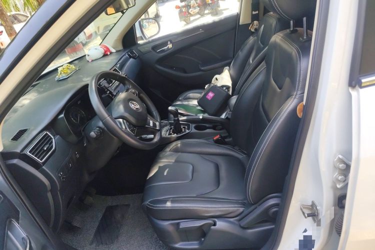 Used Dongfeng Fengon 580 2021 Revised ☆ Star Edition 1.8L Manual Elite Version Left Front Seat