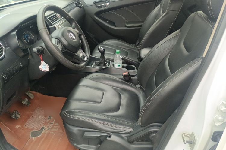 Used Dongfeng Fengon 580 2021 ☆ Star Edition 1.8L Manual Elite Version Left Front Seat