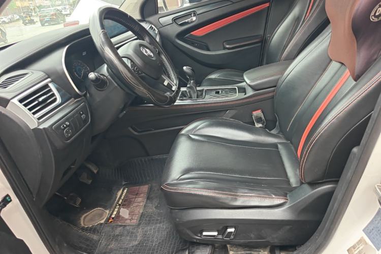 Used Dongfeng Fengon 580 2021 Revised ☆ Star Edition 1.5T Manual Luxury Version Left Front Seat