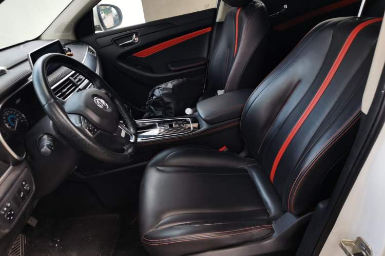 Used Dongfeng Fengon 580 2021 Revised Edition ☆ Star Version 1.5 TGDI Automatic Prestige Grade Left Front Seat