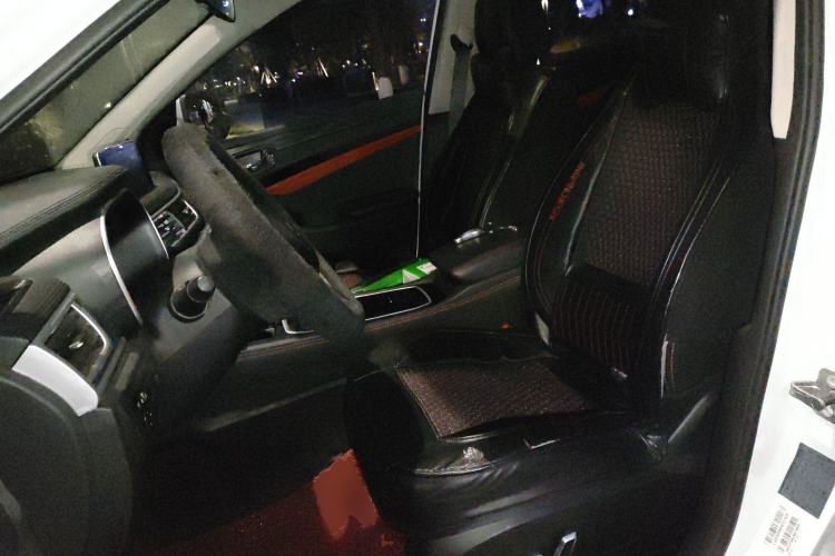 Used Dongfeng Fengon 580 2021 Revised ☆ Star Edition 1.5T Manual Luxury Version Left Front Seat