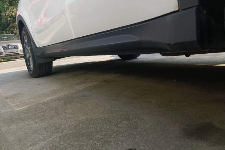 Used Dongfeng Fengon 580 2021 Revised ☆ Star Edition 1.5T Automatic Luxury Version Left Side Sill