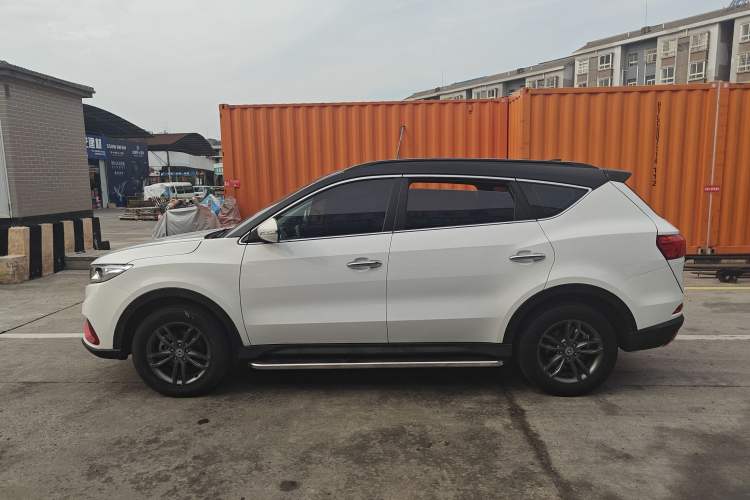Used Dongfeng Fengon 580 2021 Revised ☆ Star Edition 1.5T Automatic Luxury Version Left Side