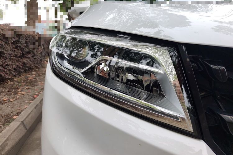 Used Dongfeng Fengon 580 2021 Revised Edition ☆ Star Version 1.5 TGDI Automatic Prestige Grade Right Front Headlight