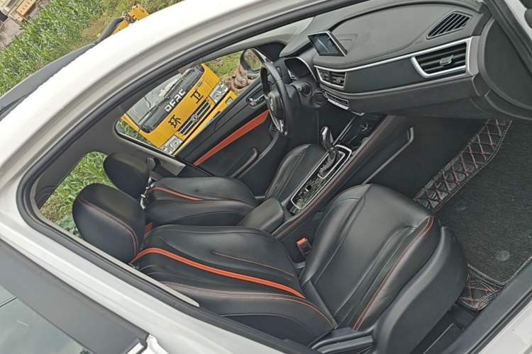 Used Dongfeng Fengon 580 2021 ☆ Star Edition 1.5 TGDI Automatic Prestige Version Right Front Seat