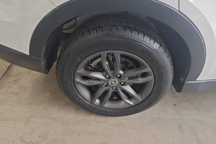 Used Dongfeng Fengon 580 2021 ☆ Star Edition 1.5T Automatic Luxury Version Right Rear Wheel Hub