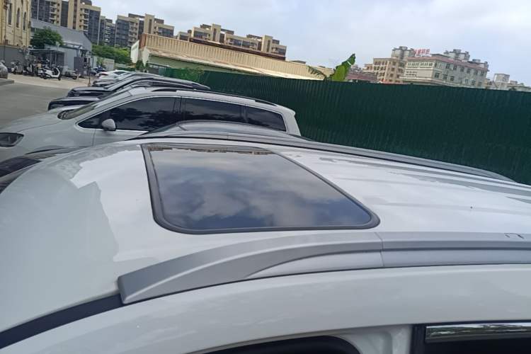 Used Dongfeng Fengon 580 2021 Revised ☆ Star Edition 1.8L Manual Elite Version Roof