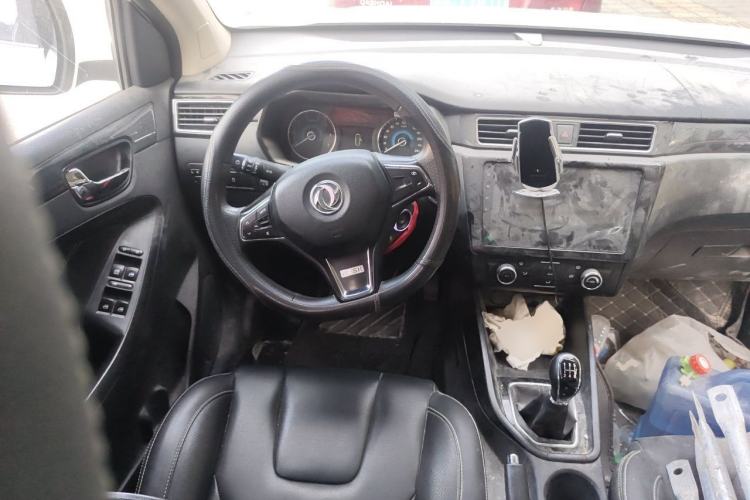 Used Dongfeng Fengon 580 2021 ☆ Star Edition 1.8L Manual Elite Version Steering Wheel