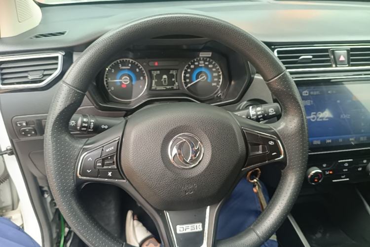 Used Dongfeng Fengon 580 2021 Revised ☆ Star Edition 1.8L Manual Elite Version Steering Wheel