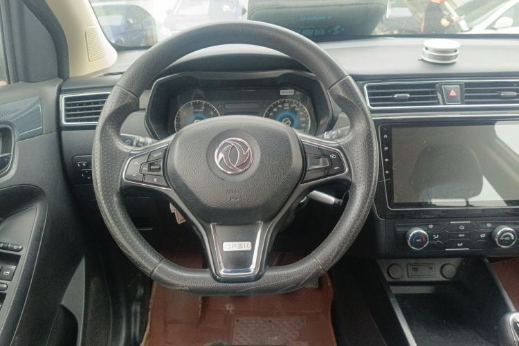 Used Dongfeng Fengon 580 2021 ☆ Star Edition 1.8L Manual Elite Version Steering Wheel