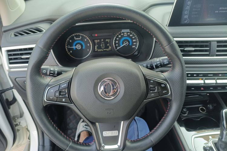 Used Dongfeng Fengon 580 2021 Revised ☆ Star Edition 1.5T Automatic Luxury Version Steering Wheel