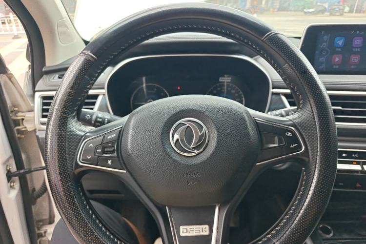 Used Dongfeng Fengon 580 2021 Revised ☆ Star Edition 1.5T Manual Luxury Version Steering Wheel