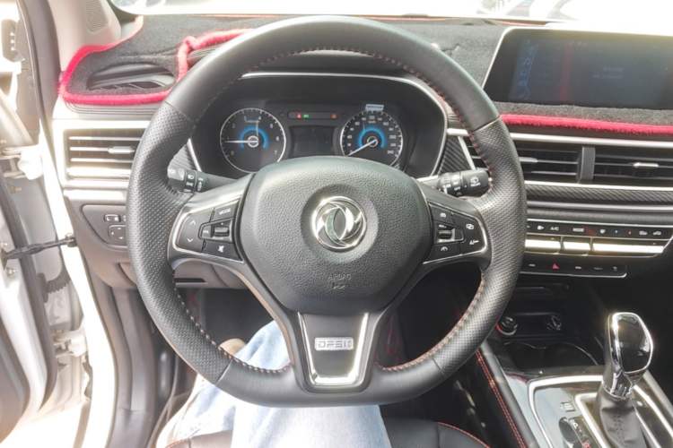 Used Dongfeng Fengon 580 2021 Revised ☆ Star Edition 1.5T Automatic Luxury Version Steering Wheel