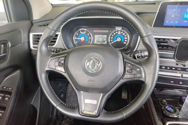 Used Dongfeng Fengon 580 2021 Revised ☆ Star Edition 1.5T Automatic Luxury Version Steering Wheel