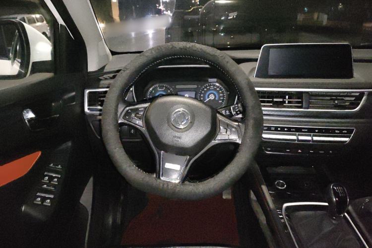 Used Dongfeng Fengon 580 2021 Revised ☆ Star Edition 1.5T Manual Luxury Version Steering Wheel