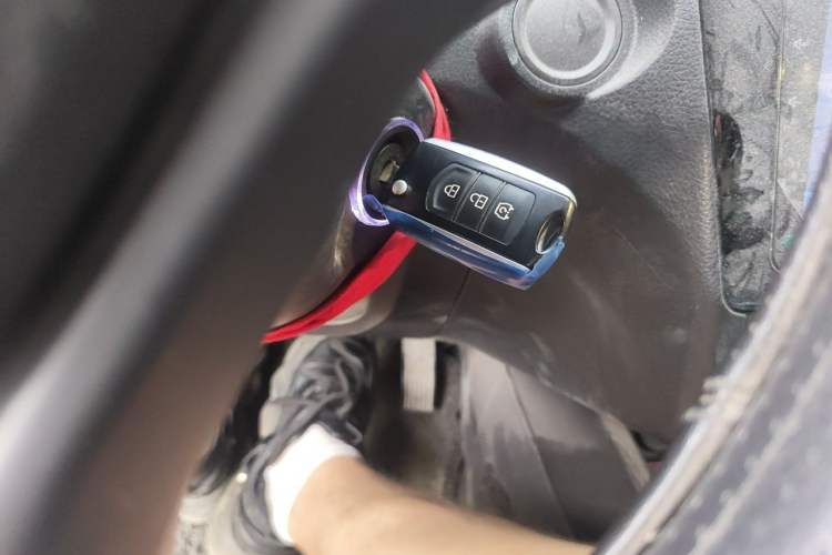 Used Dongfeng Fengon 580 2021 ☆ Star Edition 1.8L Manual Elite Version Vehicle Key