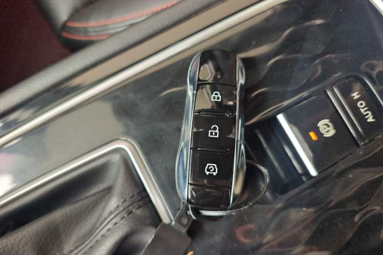 Used Dongfeng Fengon 580 2021 ☆ Star Edition 1.5T Automatic Luxury Version Vehicle Key