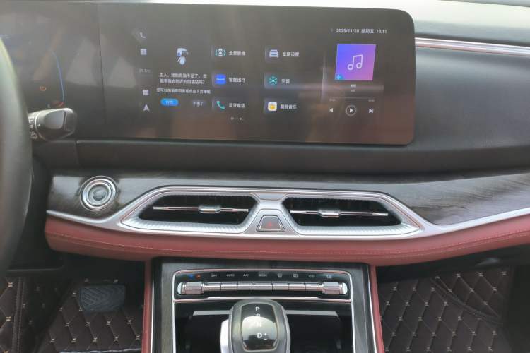Used Dongfeng Fengon 580 2022 1.5T Automatic Enjoyment Model Audio And AC Panel