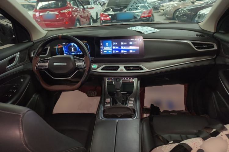Used Dongfeng Fengon 580 2022 1.5T Automatic Luxury Version Center Console