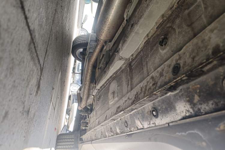 Used Dongfeng Fengon 580 2022 1.5T Automatic Enjoyment Model Chassis Front Left