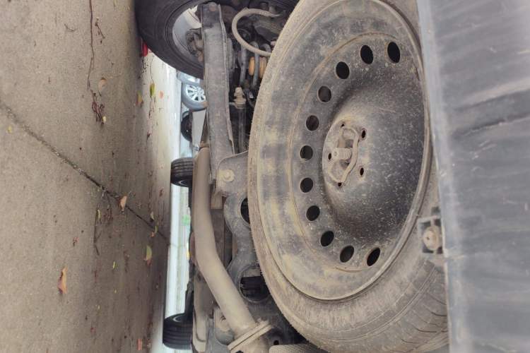 Used Dongfeng Fengon 580 2022 1.5T Automatic Enjoyment Model Chassis Rear