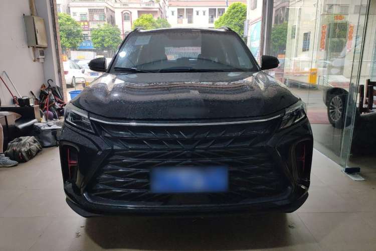 Used Dongfeng Fengon 580 2022 1.5T Automatic Luxury Version Front