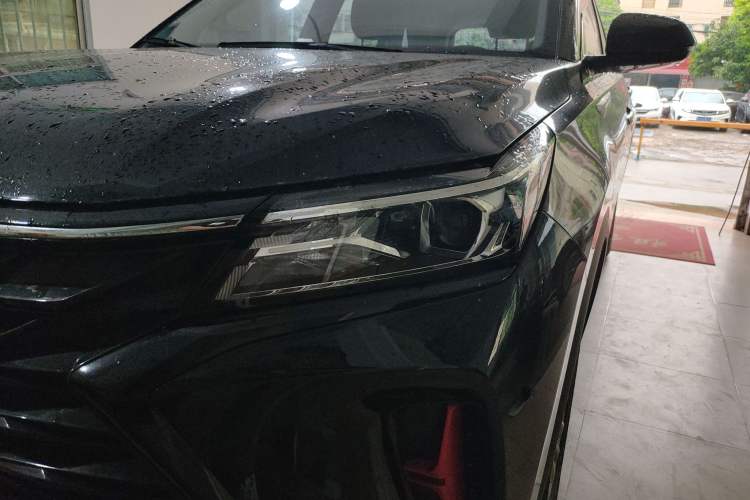 Used Dongfeng Fengon 580 2022 1.5T Automatic Luxury Version Left Front Headlight