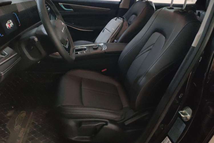 Used Dongfeng Fengon 580 2022 1.5T Automatic Luxury Version Left Front Seat