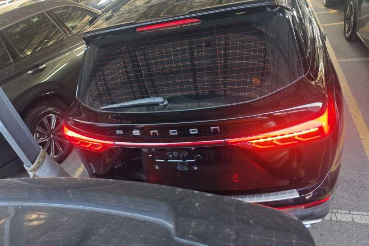 Used Dongfeng Fengon 580 2022 1.5T Automatic Luxury Version Rear