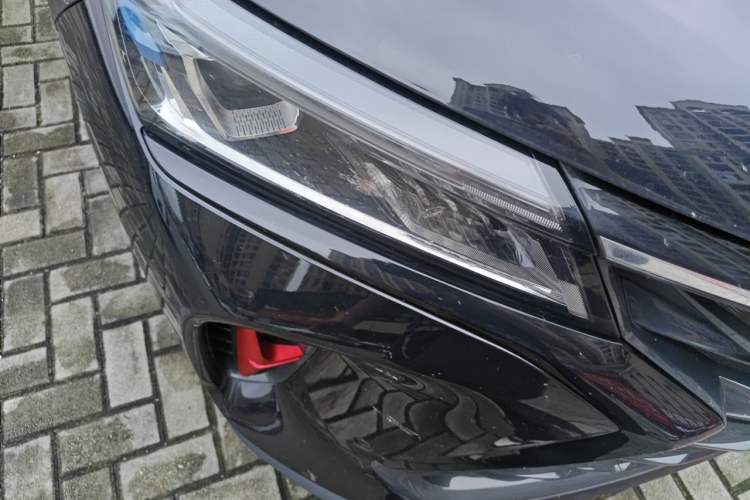 Used Dongfeng Fengon 580 2022 1.5T Automatic Luxury Edition Right Front Headlight