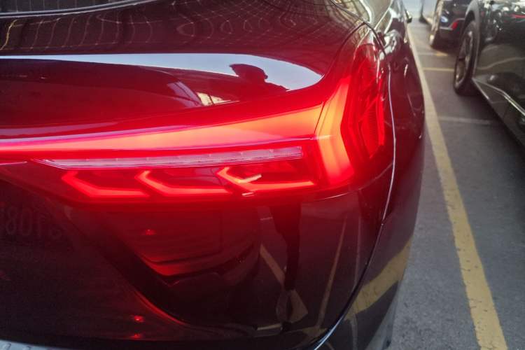 Used Dongfeng Fengon 580 2022 1.5T Automatic Luxury Version Right Rear Taillight