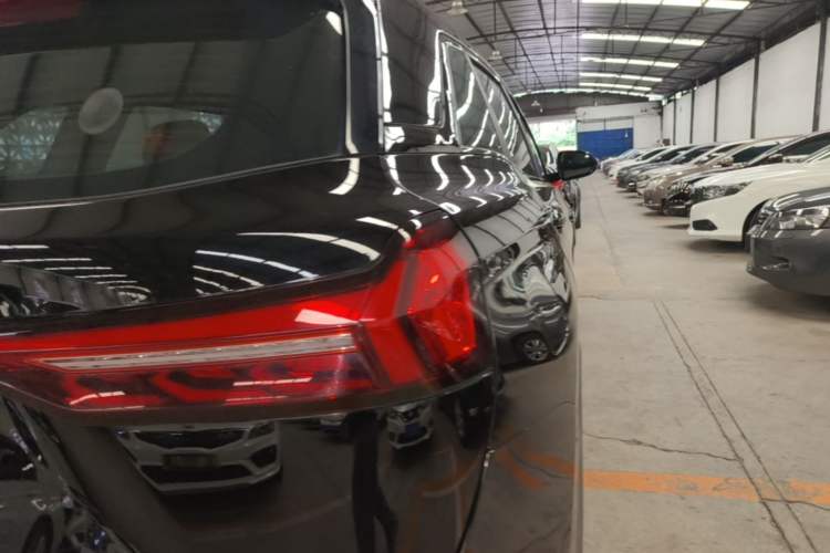 Used Dongfeng Fengon 580 2022 1.5T Automatic Luxury Version Right Rear Taillight