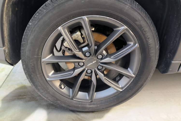 Used Dongfeng Fengon 580 2022 1.5T Automatic Enjoyment Model Right Rear Wheel Hub