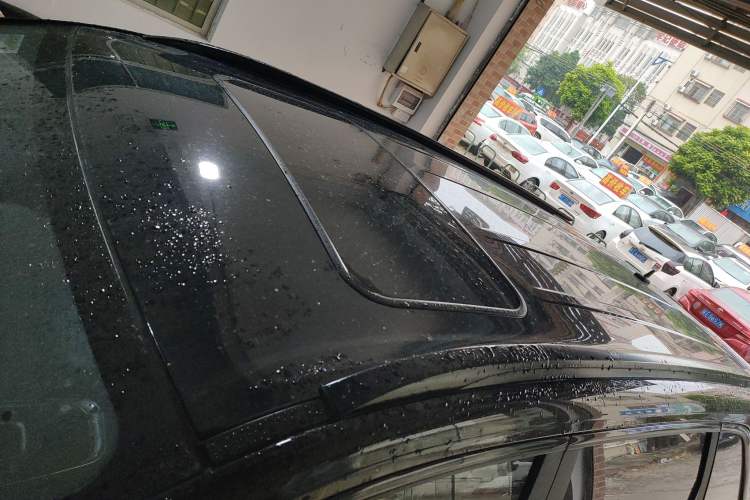 Used Dongfeng Fengon 580 2022 1.5T Automatic Luxury Version Roof