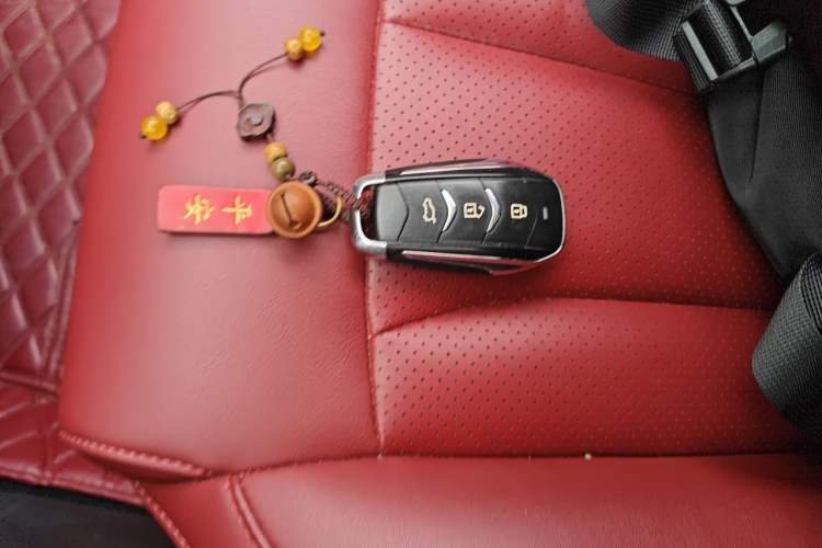 Used Dongfeng Fengon 580 2022 1.5T Automatic Luxury Edition Vehicle Key