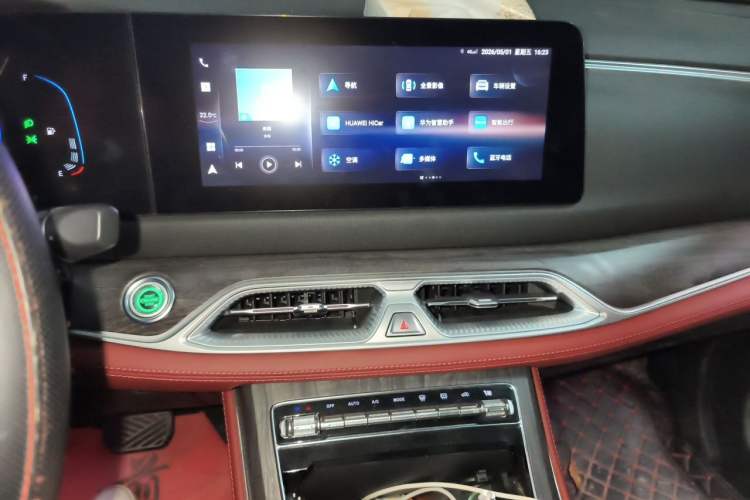 Used Dongfeng Fengon 580 2022 1.5T Automatic Luxury Edition Audio And AC Panel