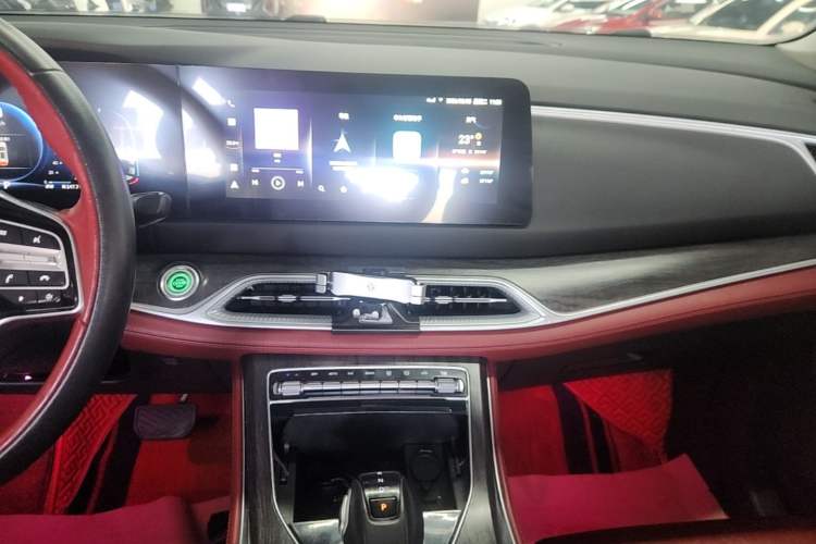 Used Dongfeng Fengon 580 2022 1.5T Automatic Luxury Edition Audio And AC Panel