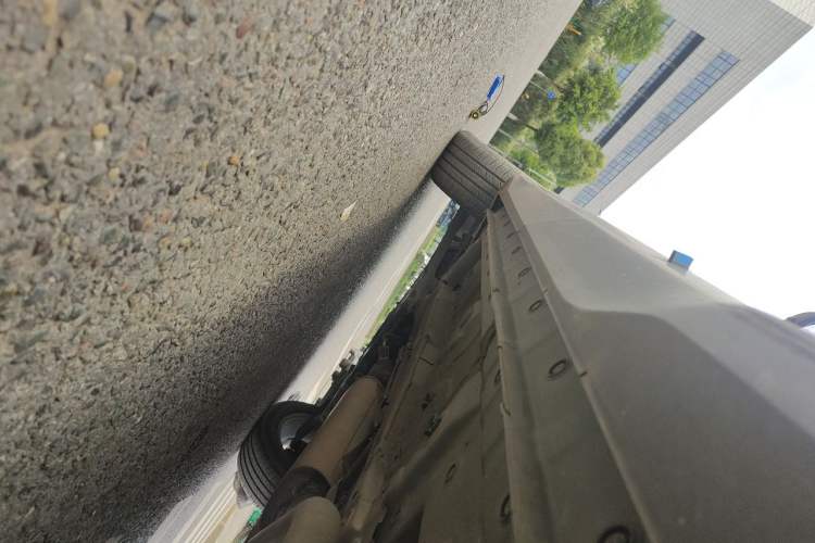 Used Dongfeng Fengon 580 2022 1.5T Automatic Enjoyment Model Chassis Rear Left