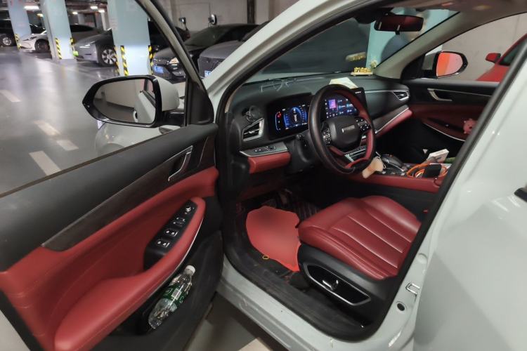 Used Dongfeng Fengon 580 2022 1.5T Automatic Luxury Edition Driver Seat
