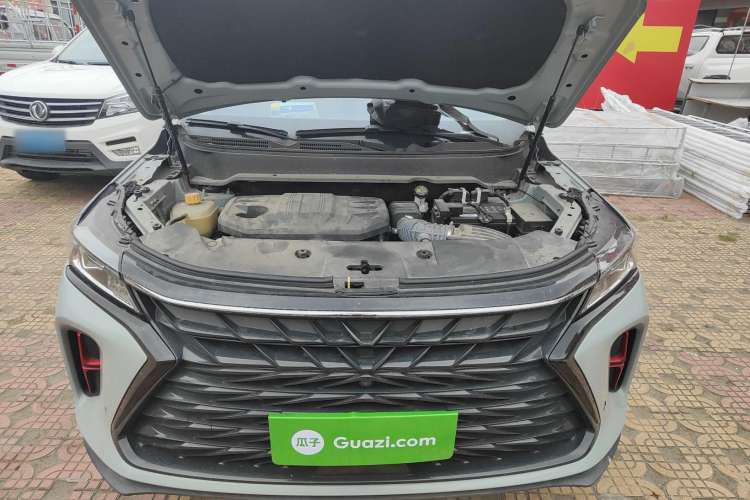 Used Dongfeng Fengon 580 2022 1.5T Automatic Luxury Edition Engine Bay