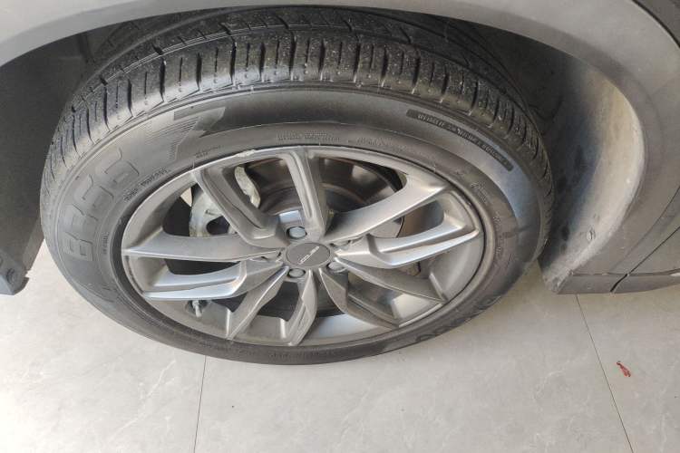 Used Dongfeng Fengon 580 2022 1.5T Automatic Enjoyment Model Exterior 4