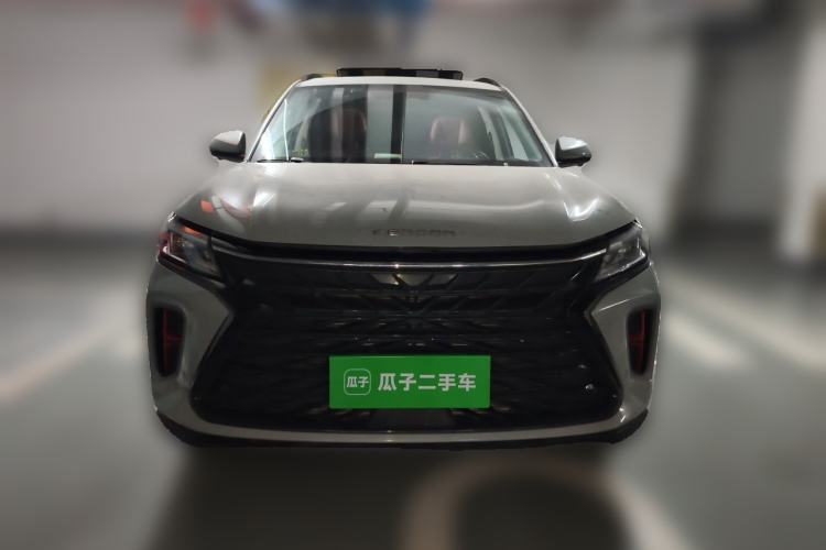 Used Dongfeng Fengon 580 2022 1.5T Automatic Luxury Edition Front