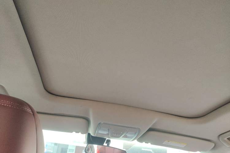Used Dongfeng Fengon 580 2022 1.5T Automatic Enjoyment Model Headliner