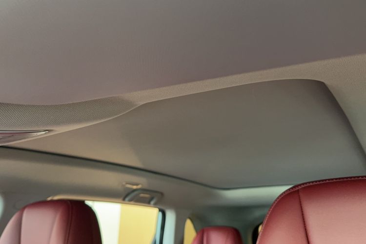 Used Dongfeng Fengon 580 2022 1.5T Automatic Luxury Edition Headliner