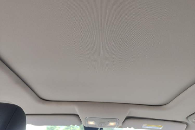Used Dongfeng Fengon 580 2022 1.5T Automatic Enjoyment Model Headliner