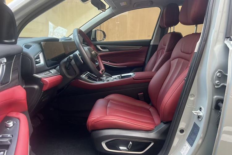 Used Dongfeng Fengon 580 2022 1.5T Automatic Luxury Edition Interior 2