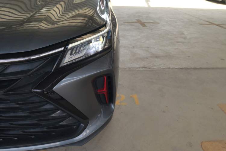 Used Dongfeng Fengon 580 2022 1.5T Automatic Enjoyment Model Left Front Headlight